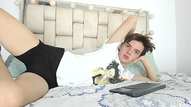 daniel hot03 online show from 10/09/25, 01:31