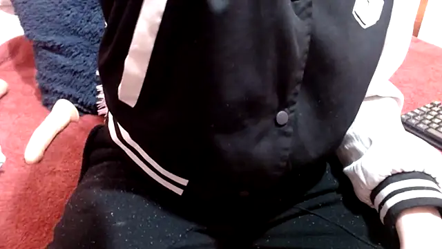 nadescomthxx online show from 11/06/25, 03:35