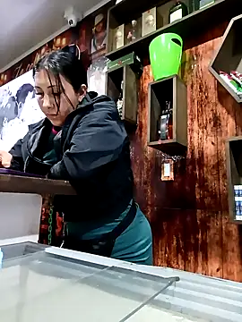 my-kitty online show from 02/06/25, 01:05