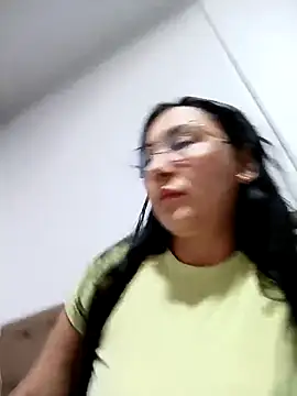 my-kitty online show from 10/26/25, 10:25