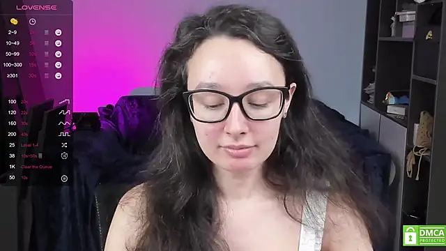 Agatta Smith online show from 05/08/26, 05:35
