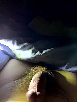 Snapshot of bertram59 chatting on 01/09/26, 03:42 bertram59 online show from 01/09/26, 03:42