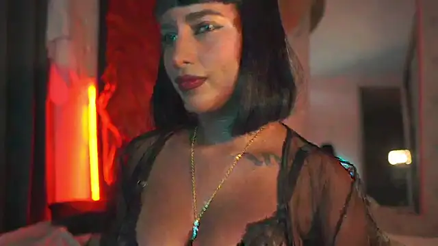 Snapshot of JulietaWinona chatting on 03/13/26, 09:32 JulietaWinona online show from 03/13/26, 09:32