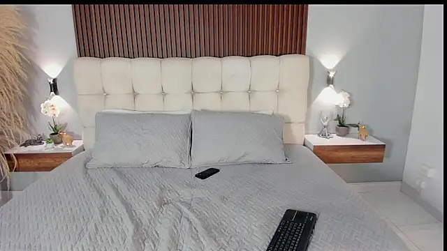 Snapshot of sofi_potter_ chatting on 02/04/26, 05:41 sofi potter online show from 02/04/26, 05:41