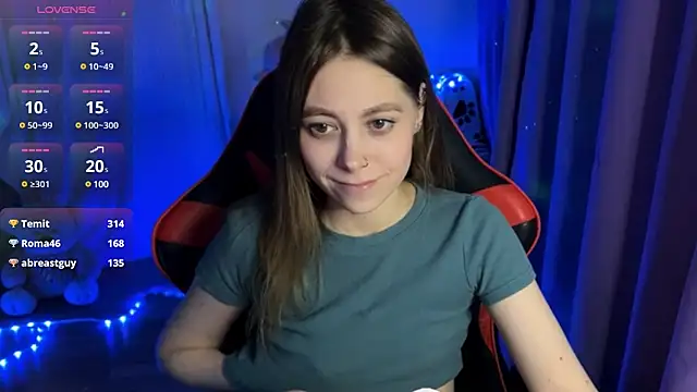 Snapshot of Natural_babe666 chatting on 03/01/25, 11:37 Natural babe666 online show from 03/01/25, 11:37