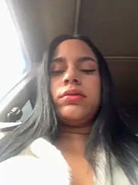 pamela anderson  online show from 12/27/24, 06:10