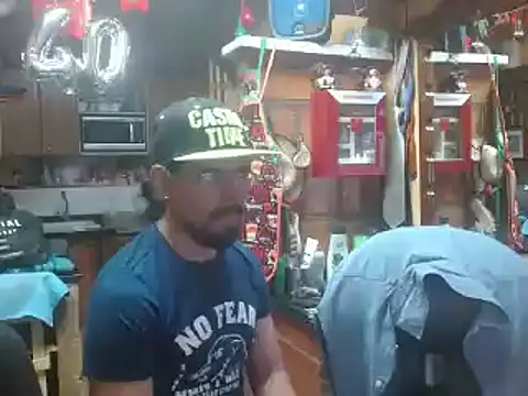 Snapshot of Dr_Pocholate84 chatting on 01/24/25, 11:56 Dr Pocholate84 online show from 01/24/25, 11:56