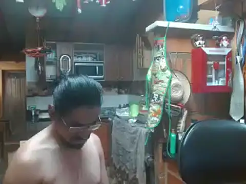 Snapshot of Dr_Pocholate84 chatting on 01/27/25, 09:11 Dr Pocholate84 online show from 01/27/25, 09:11