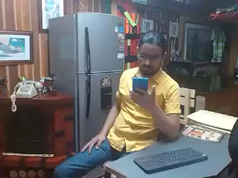 Snapshot of Dr_Pocholate84 chatting on 02/09/25, 05:19 Dr Pocholate84 online show from 02/09/25, 05:19