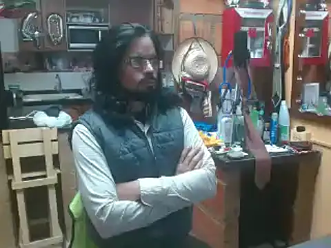 Snapshot of Dr_Pocholate84 chatting on 02/16/25, 04:42 Dr Pocholate84 online show from 02/16/25, 04:42