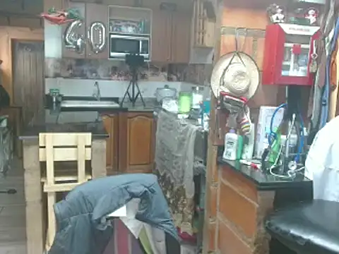 Snapshot of Dr_Pocholate84 chatting on 02/23/25, 03:18 Dr Pocholate84 online show from 02/23/25, 03:18