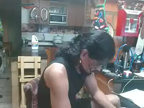 Snapshot of Dr_Pocholate84 chatting on 03/03/25, 11:14 Dr Pocholate84 online show from 03/03/25, 11:14