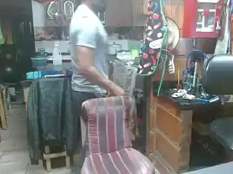 Snapshot of Dr_Pocholate84 chatting on 03/12/25, 01:47 Dr Pocholate84 online show from 03/12/25, 01:47