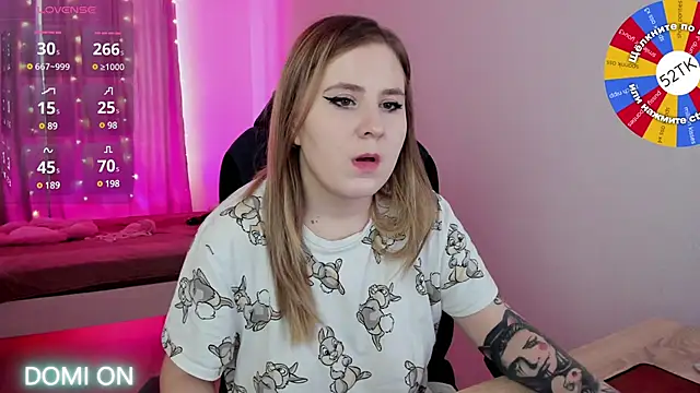 Olivia Munk online show from 02/11/25, 10:15