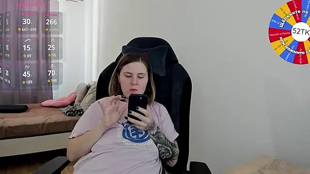 Olivia Munk online show from 02/20/25, 09:11