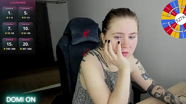 Olivia Munk online show from 02/28/25, 03:26