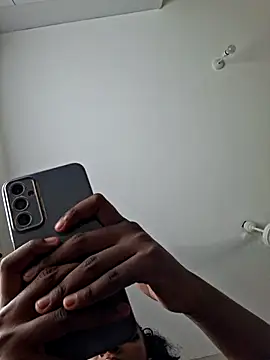 Kamdollie online show from 01/17/26, 06:07