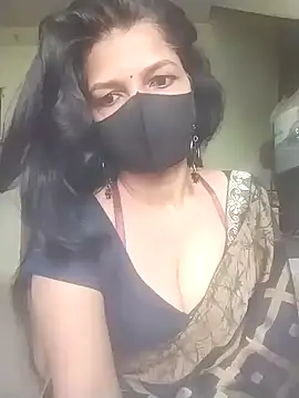 Snapshot of Shuttii_25 chatting on 02/17/26, 04:20 Shuttii 25 online show from 02/17/26, 04:20