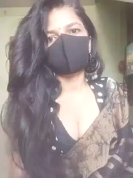 Snapshot of Shuttii_25 chatting on 02/26/26, 05:17 Shuttii 25 online show from 02/26/26, 05:17