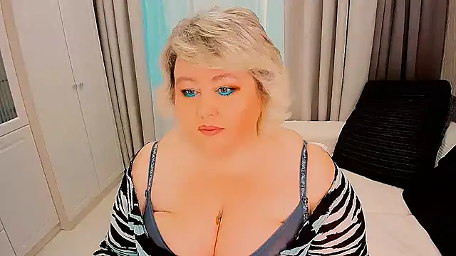 BIGTITSBBW online show from 10/11/25, 12:26