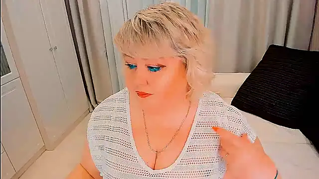 BIGTITSBBW online show from 04/26/26, 07:00