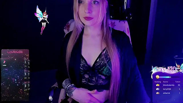 Snapshot of Aqualen chatting on 02/25/25, 04:42 Aqualen online show from 02/25/25, 04:42