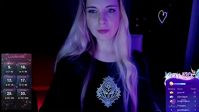 Snapshot of Aqualen chatting on 03/12/25, 09:03 Aqualen online show from 03/12/25, 09:03