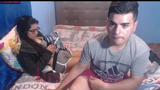 Snapshot of luxury_sex_17 chatting on 10/11/25, 05:00 luxury sex 17 online show from 10/11/25, 05:00