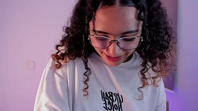 DAHLIA BROWNIE online show from 03/13/25, 04:49