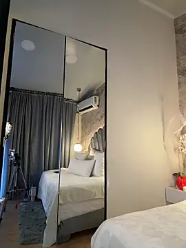 AnnaCastillo  online show from 10/08/25, 08:06