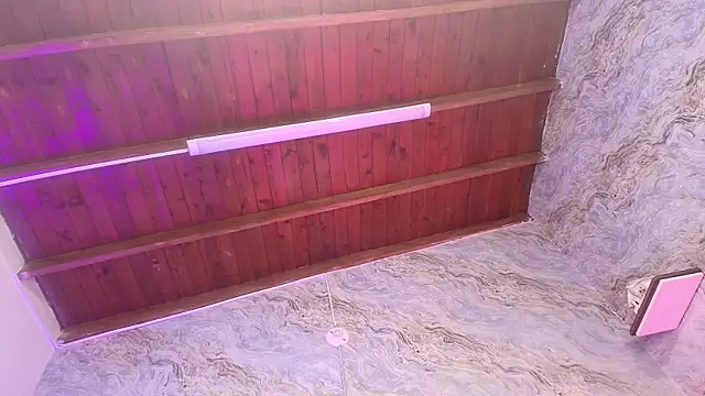 jones maddy  online show from 10/30/25, 12:06