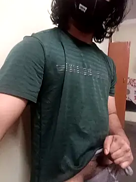 Snapshot of addu24 chatting on 12/30/24, 04:19 addu24 online show from 12/30/24, 04:19