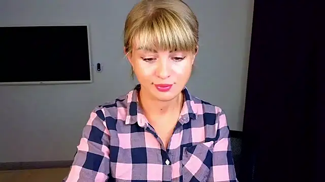  comefeelme  online show from 10/08/25, 05:43