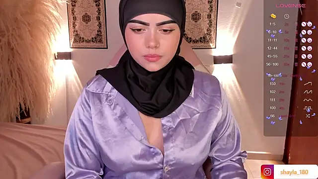 shayla 18 online show from 02/06/25, 02:22