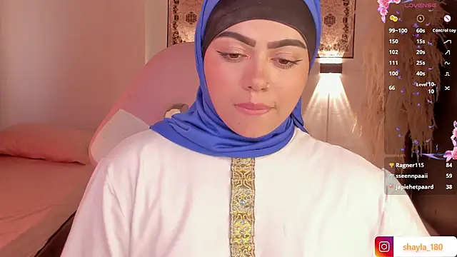 shayla 18 online show from 03/15/25, 10:22