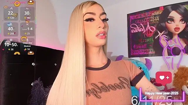 NahiaFox online show from 11/06/25, 12:17