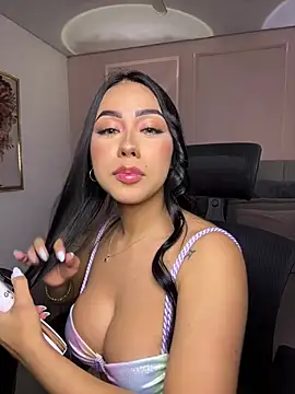 Miss blue69 online show from 06/07/26, 01:43