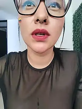 Snapshot of Fleurmeyer79 chatting on 06/27/26, 03:17 Fleurmeyer79 online show from 06/27/26, 03:17
