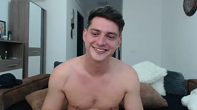 Snapshot of AndyFame chatting on 03/12/25, 04:41 AndyFame online show from 03/12/25, 04:41