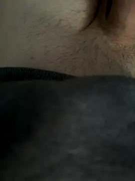 Snapshot of KaterSeinVater1 chatting on 11/09/25, 10:46 KaterSeinVater1 online show from 11/09/25, 10:46