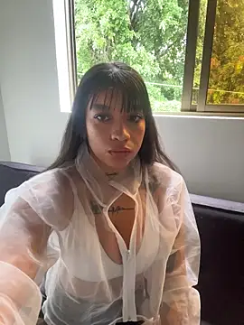 Snapshot of HannahW_ chatting on 02/01/26, 02:15 HannahW online show from 02/01/26, 02:15