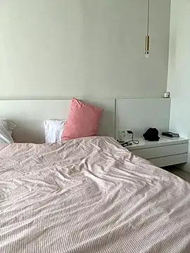 Nura n Sarah online show from 09/24/25, 03:10