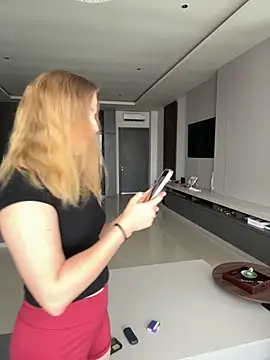 Nura n Sarah online show from 09/27/25, 03:11