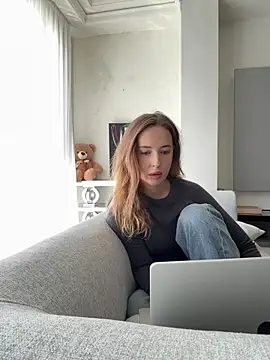 Nura n Sarah online show from 05/03/26, 05:13
