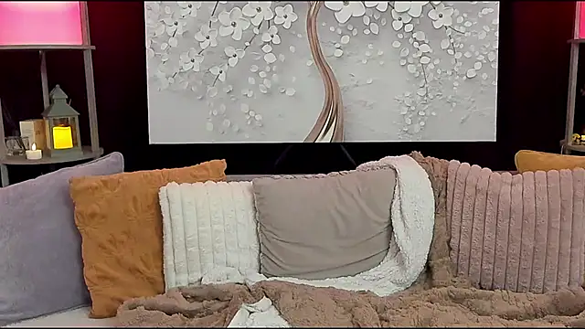 Entitled Bitch online show from 04/28/26, 02:27