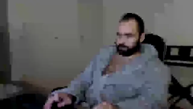 Snapshot of joaodias_97 chatting on 11/19/25, 09:37 joaodias 97 online show from 11/19/25, 09:37