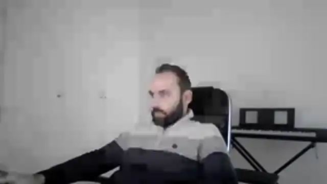 Snapshot of joaodias_97 chatting on 02/25/26, 05:33 joaodias 97 online show from 02/25/26, 05:33