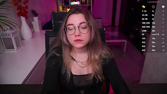 RemyCute online show from 02/02/26, 06:06