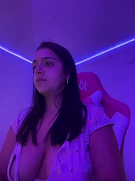 Snapshot of Alicia_Ruiz chatting on 01/17/26, 12:10 Alicia Ruiz online show from 01/17/26, 12:10