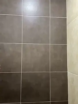 Snapshot of Blum_icee chatting on 02/05/25, 12:42 Blum icee online show from 02/05/25, 12:42